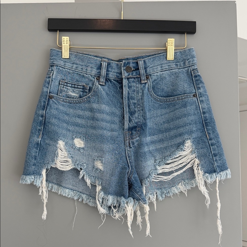Hidden Jeans - Distressed Women's Denim Shorts - Light Blue